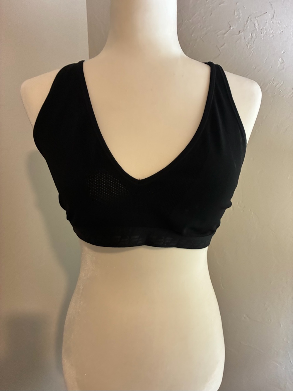 Fabletics Black V-Neck Wireless Sports Bra